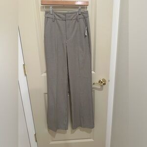 NWT Women’s GAP size 00 khaki plaid flare long pants